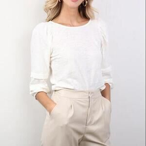 NWT (25) PLEATED 3/4 SLEEVE CREW NECK TOP BOBI, M